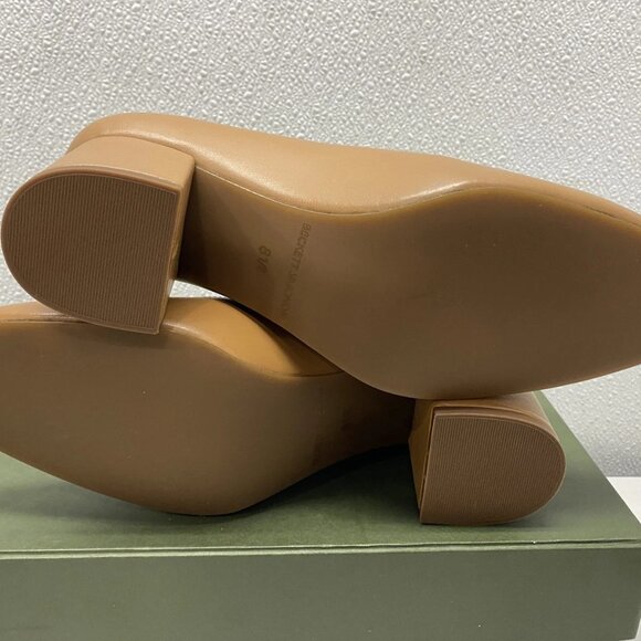 NEW BECKETT SIMONON Gemma Leather Pumps – Women’s Size 8.5 – Toffee – New W/ Box - Picture 3 of 7